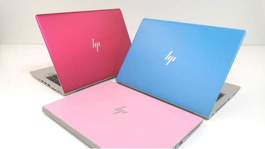 Személyre szabott laptop: mi az a karbonozás?  