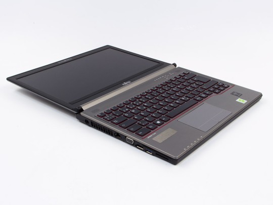Fujitsu LifeBook E734 használt laptop, Intel Core i5-4300M, HD 4600, 8GB DDR3 RAM, 480GB SSD, 13,3" (33,8 cm), 1366 x 768 - 1528516 #5