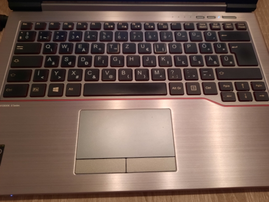 Fujitsu LifeBook U745 értékelés Béla #2