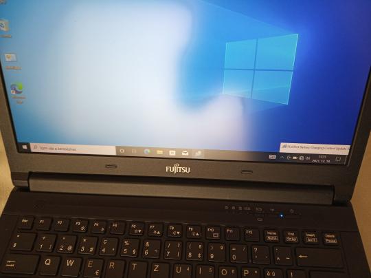 Fujitsu LifeBook E546 értékelés Beatrix #2