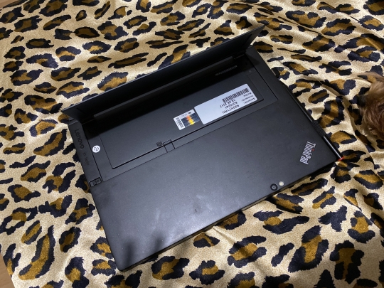 Lenovo ThinkPad X1 Tablet Gen2 értékelés Kitti #1